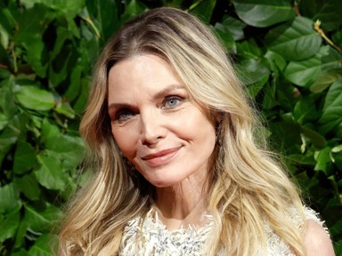 A 68 éves Michelle Pfeiffer smink nélküli szelfije a legőszintébb fotó, amit ma láthatunk