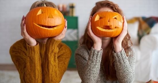 Baleseti sebész figyelmeztet halloween előtt: ezt a hibát senki ne kövesse el tökfaragás közben!