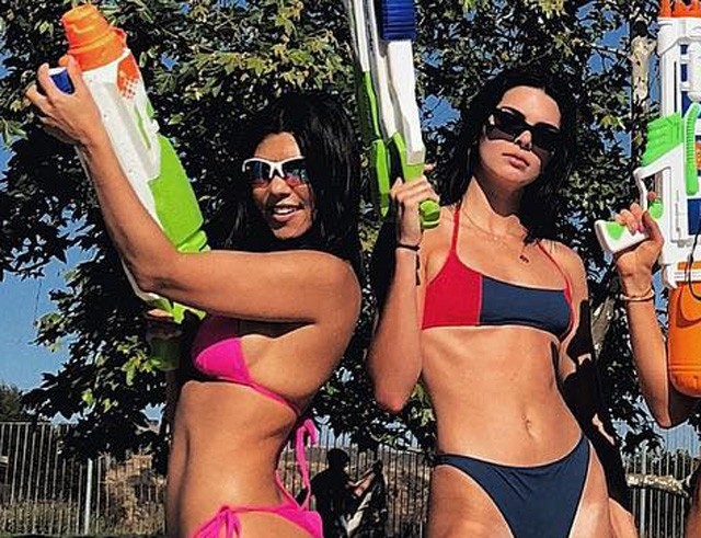 Kendall Jenner és Kourtney Kardashian