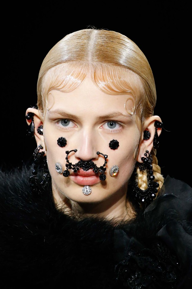 Meyhért Alíz - Givenchy