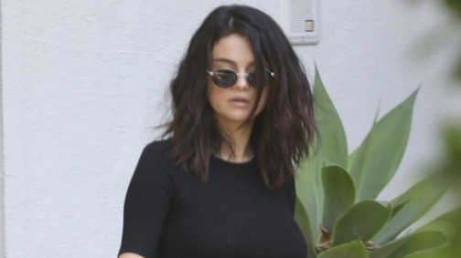 Júú, láttad már Selena Gomez SZUPERCUKI kutyáját?