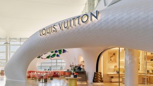 Te innál tízezer forintért Louis Vuitton vagy Dior logós kávét?
