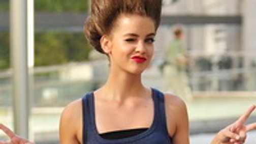 Palvin Barbi hihetetlen tempót diktál