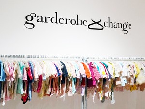 A gyerekek egy pillanat alatt kinövik a ruháikat, jó döntés másodkézből beszerezni