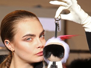 Lagerfeld 1 millió dolláros vicce