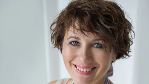 Tanár volt, de a hobbiját választotta, azóta együtt fejlődik a márkájával