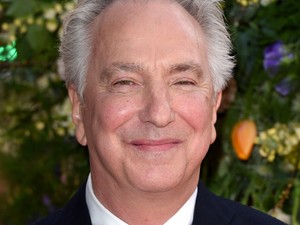 Piton professzor héliumon? Igen! Videó