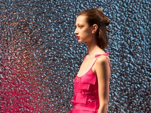 Spanyolország ihlette darabok: Varga Viktória új kollekciójában az andalúz naplemente színei köszönnek vissza