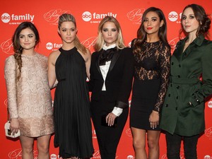 Ez a Pretty Little Liars szereplő megy férjhez az utolsó részben!