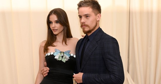 8 forró fotó a Palvin Barbara és Dylan Sprouse párosról, amiről el sem hisszük, hogy a nyilvánosság előtt készült
