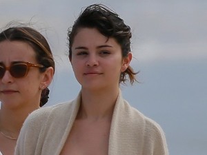 Már biztos: Selena Gomez viseli a legcukibb bikiniket