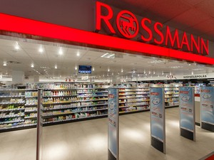 Már a drogériákban is átveheted a Rossmann oldalán leadott rendelésed