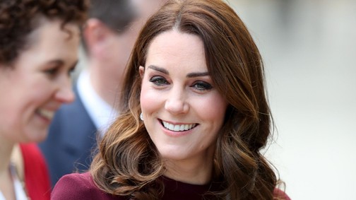Vége a reggeli rosszulléteknek, Kate Middleton megint hiperaktív