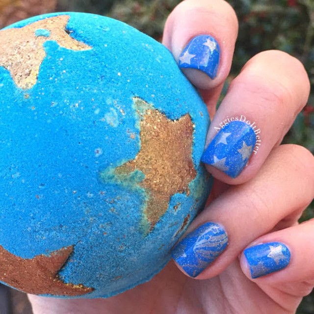 Így néznek ki a Lush fürdőbombái manikűrként!