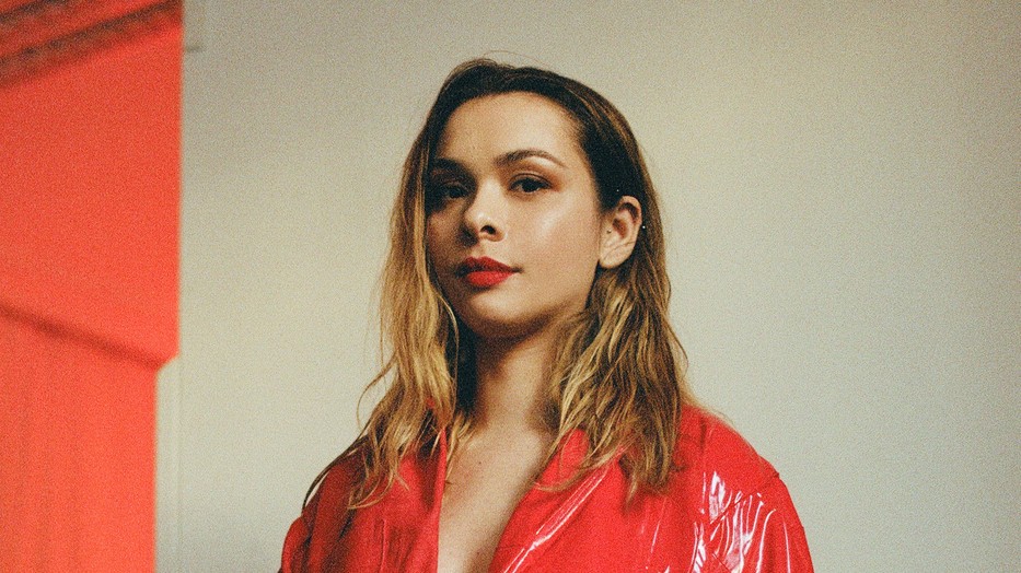 Böbe új dala a tiltott szerelemről szól, nézd meg a klipjét is