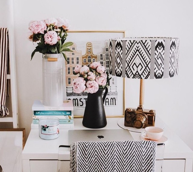 A rendrakás istennője, Marie Kondo elárulja, hogyan lehet kényelmes az otthoni munkavégzés