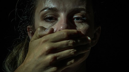 Emlékséta indul a Családon Belüli Erőszak Áldozataiért