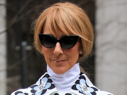 Celine Dion instant mém lett, de nem a szuper ruhája miatt
