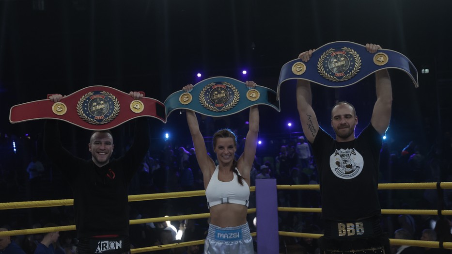 Molnár Áron, Berki Mazsi és Brasch Bence, a Sztárbox című műsor győztesei