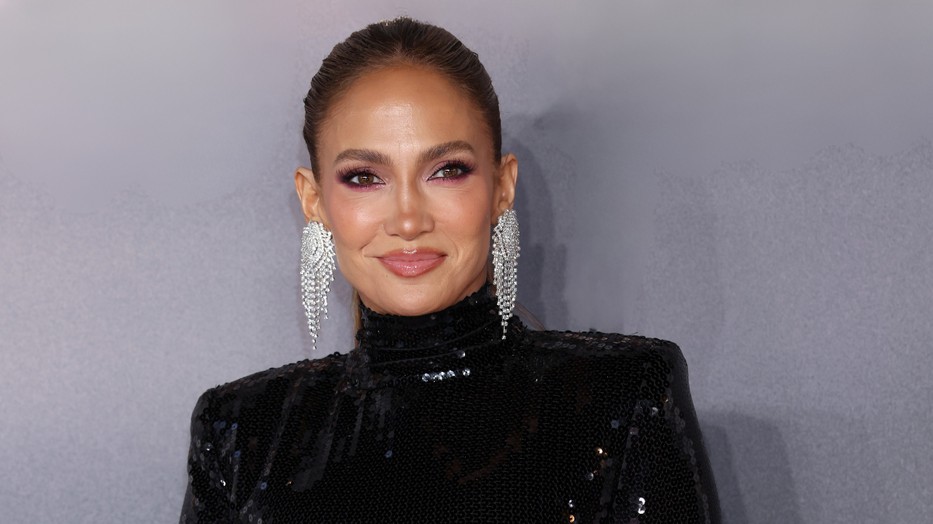Jennifer Lopez a divat királynője, most azonban lehet, hogy túllőtt a célon