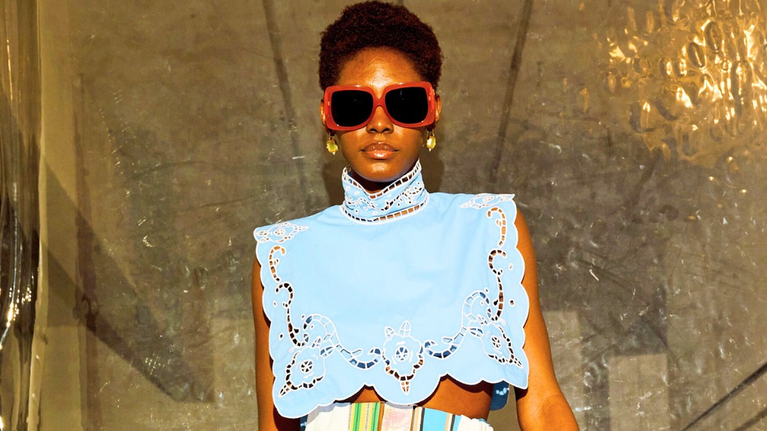 Érdemes gyakrabban szétnézni a szekrény mélyén és előkapni olyan darabokat, amik feldobhatják a hétköznapi megjelenést