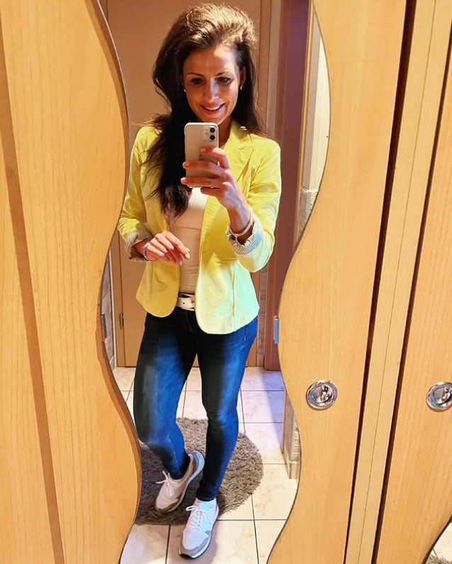 Elképesztő, de úgy tűnik, mintha az évek múlásával megfiatalodott volna. 