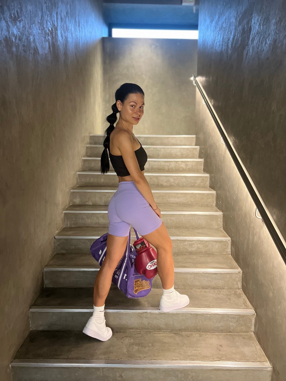 Ma már a sport az élete, edzősködik is és futóversenyen is elindult