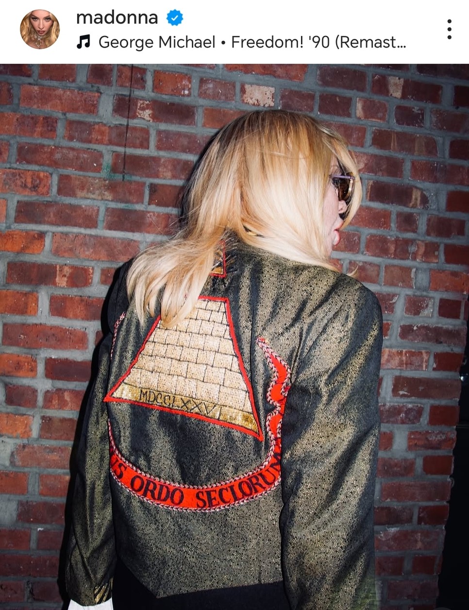 Madonna ikonikus dzsekijében