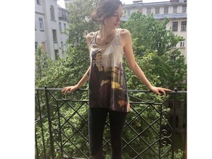 Zsófi magabiztos rappernek öltözött a felvételire