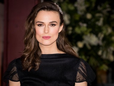Keira Knightley álomszép meztelenruhája maga a megtestesült elegancia