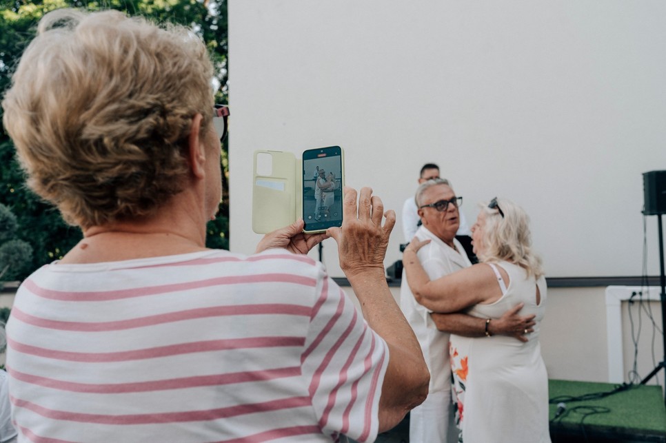 Trendi idősotthonok: miért jelentenek jó választást szépkorú szüleink számára?