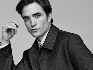 Robert Pattinson: „Az időm nagy részét azzal töltöm, hogy magammal beszélgetek”