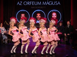 A Somossy Orfeum extravagáns karaktere