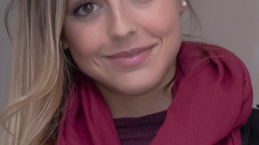 Amália egy laza, csajos szettel búcsúzik