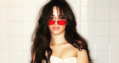 Azta! Camila Cabello három nap alatt három extrém hajszínt mutatott!