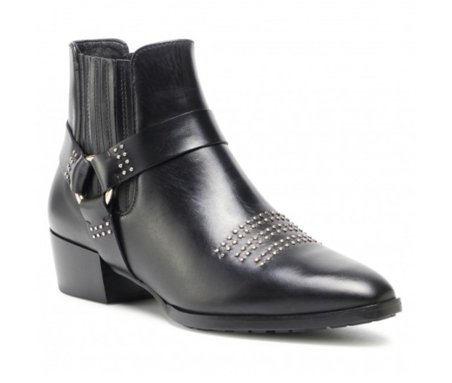 Szegecses, bőr HÖGL 48 995 Ft