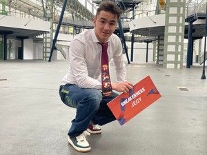 Milliókat érő cipők, kígyózó sorok  - Végre Magyarországra jön a Sneakeness fesztivál