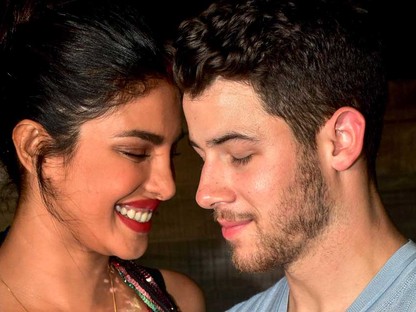 Priyanka Chopra a leggyönyörűbb esküvői fotójukat posztolta, a legcukibb üzenettel