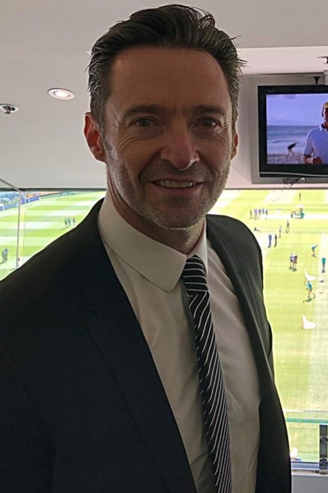 Legszívesebben egész nap azt néznénk, ahogy Hugh Jackman jojózik!