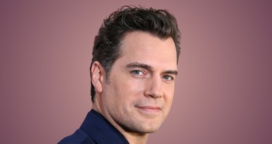 A legnagyobb titokban született meg Henry Cavill első gyermeke: a színész el is jegyezte a kicsi édesanyját