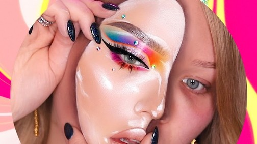 10 sminktrükk, ami beauty bloggerek kedvence, de valójában egyetlen sminkmester sem használja őket