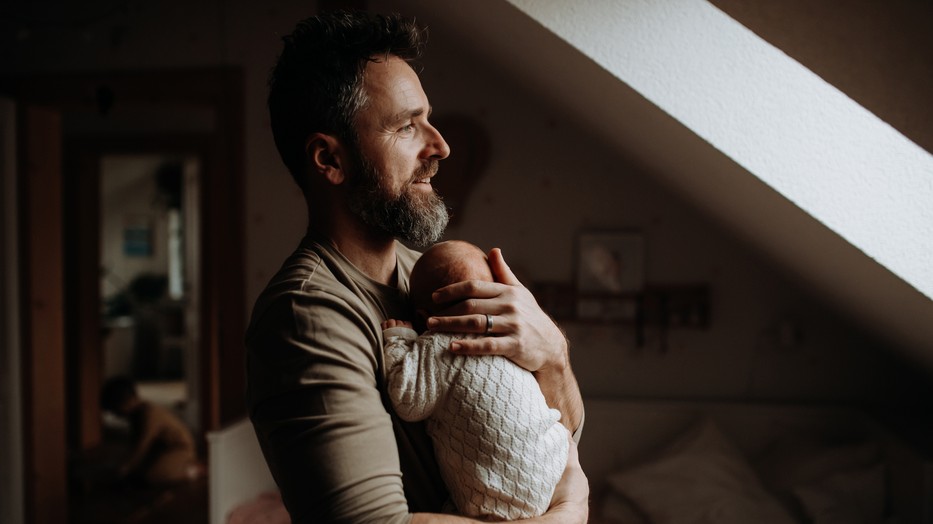 Az apa nagyon sok olyan dologra képes, amire az anya