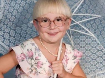 Íme a legkínosabb gyerekkori fotók, amiket valaha láttál! 