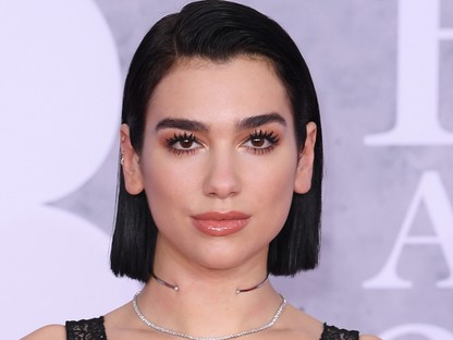 Dua Lipa, nem. Egyszerűen NEM