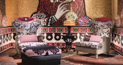 Egy bútormárka és egy divattervező véletlen találkozása az asztalosműhelyben