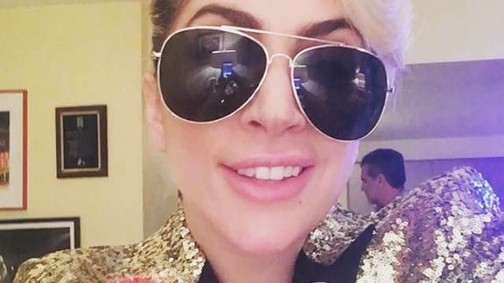 Lady Gaga egymaga tüntetett Trump ellen