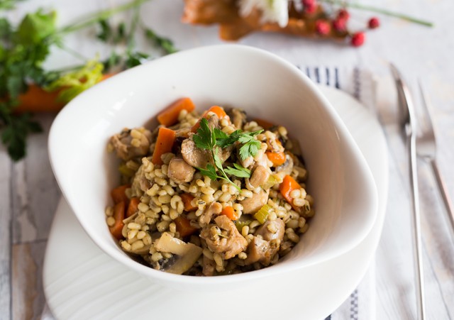 Gyors egytálételt keresel? Itt a gerslis-csirke