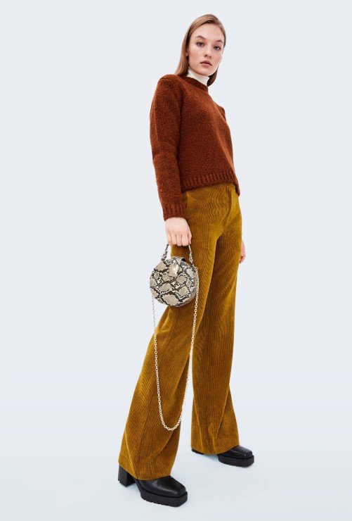 Kígyómintás táska ZARA 9995 Ft