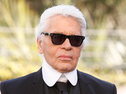 ´Melletted hercegnőnek éreztem magam´ - Karl Lagerfeldre emlékeznek a sztárok