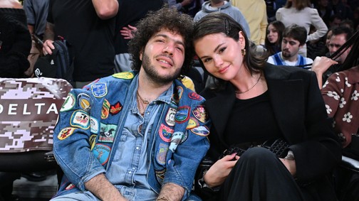 Selena Gomez elegánsan reagált a válását követelő rajongóknak, Instagramon üzent az énekesnő